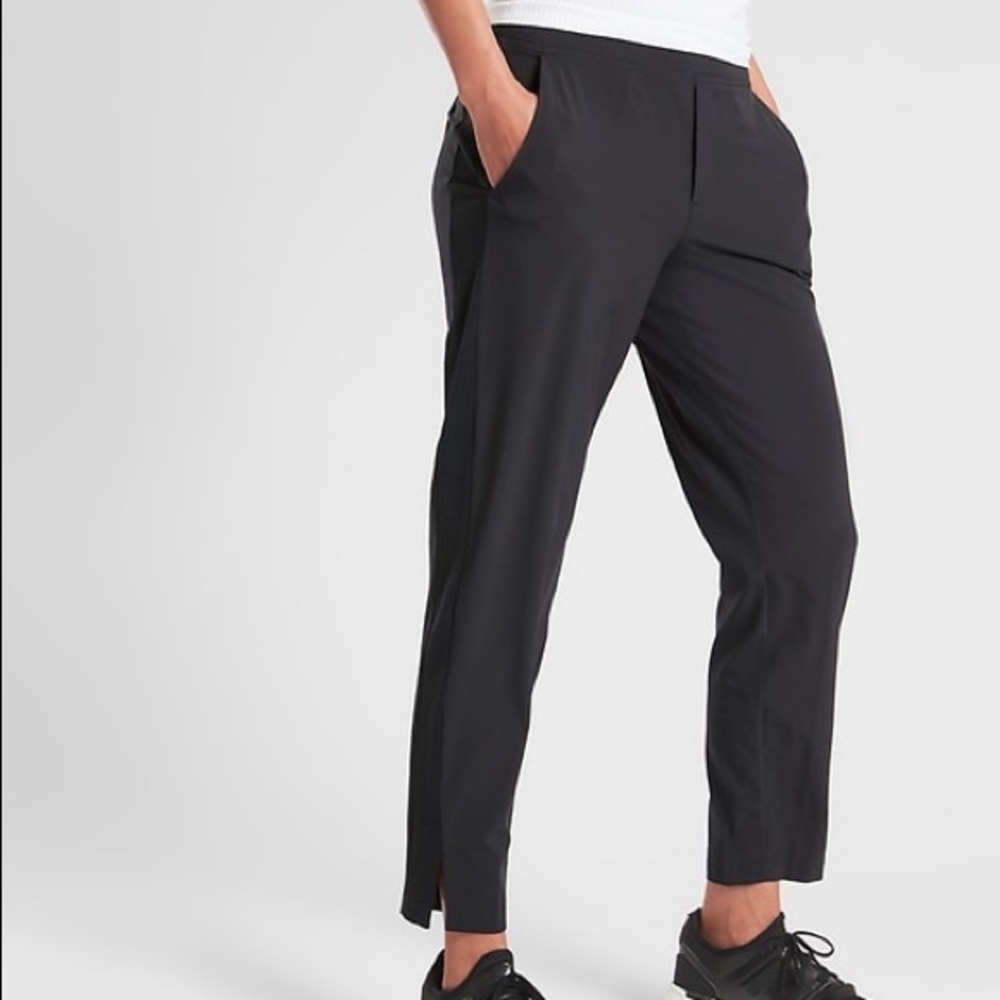 Athleta Brooklyn Mid-Rise Ankle Pants Black Size 10 Lightweight Stretch Travel